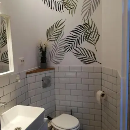 Apartment Studio With Balcony *