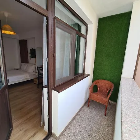 Studio With Balcony Apartment Bucharest